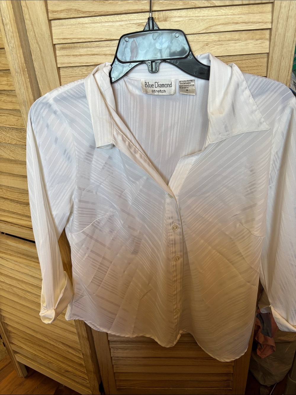 Blue diamond tone on tone Button-Front Blouse Medium